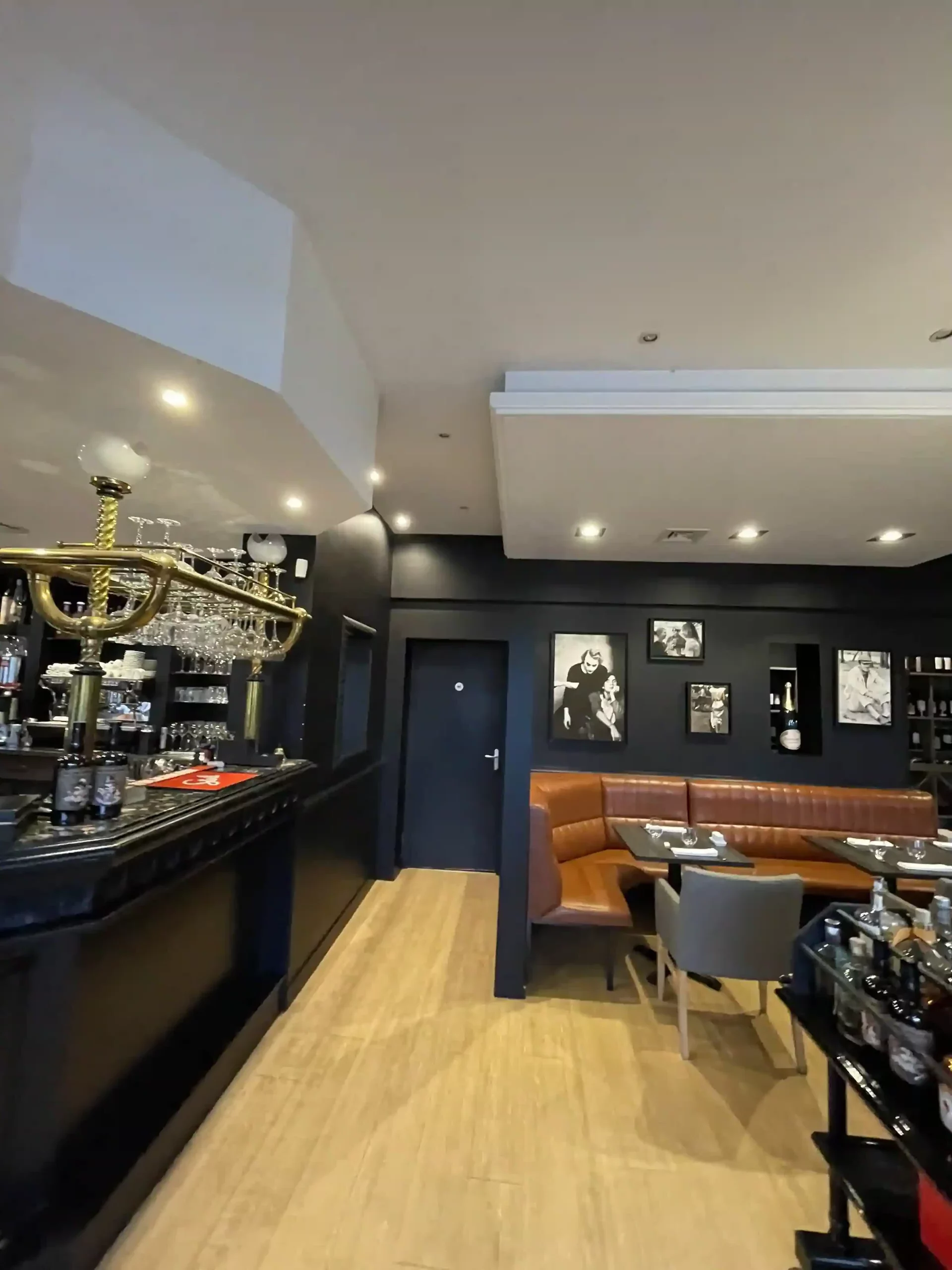 Restaurant gastronomique Harmonie_avant_4_1_11zon Transformation complète du restaurant gastronomique Harmonie à Villeneuve d'Ascq – REYNAUD BRUNET