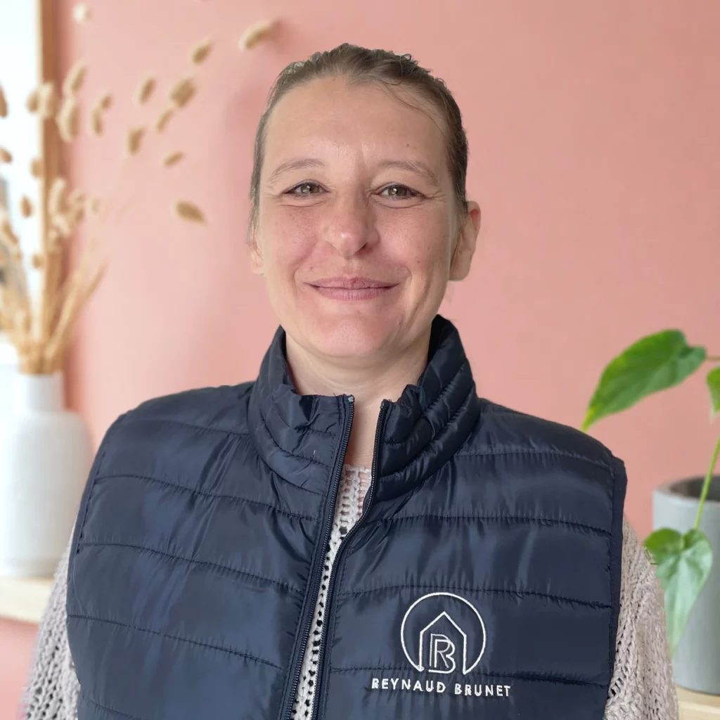 Laure Degeorges – Architecte DE HMONP – Reynaud Brunet ACCUEIL – REYNAUD BRUNET